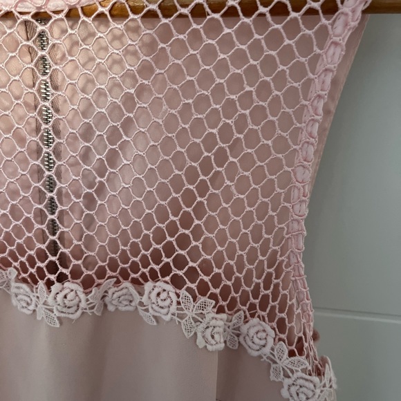 Fun summer social party dress - Picture 2 of 6